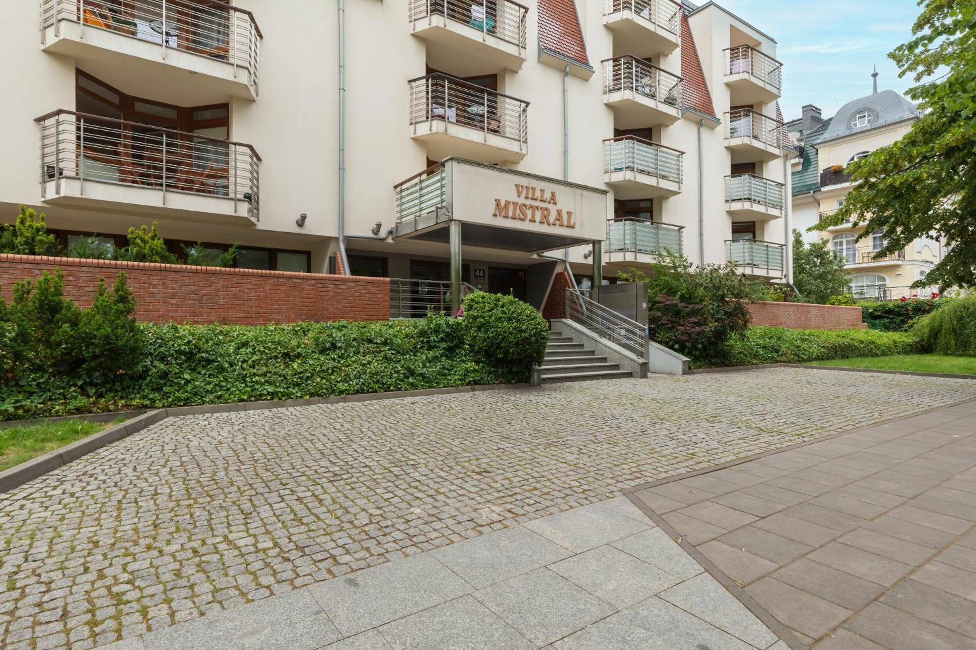 Apartamenty Przy Promenadzie Villa Mistral II By Noclegi Renters Swinoujscie Exterior foto